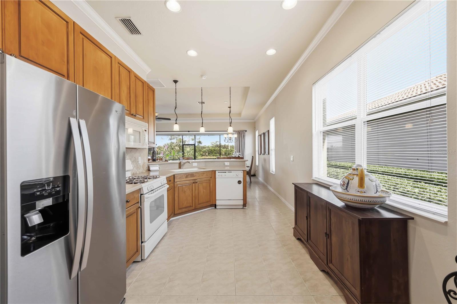 VENETIAN GOLF & RIV CLUB - Residential
