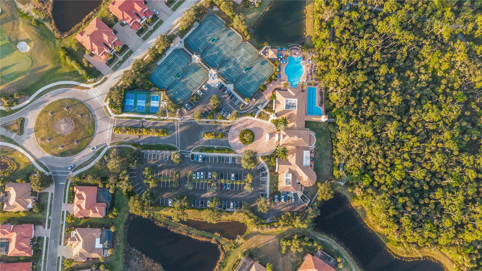 VENETIAN GOLF & RIV CLUB - Residential