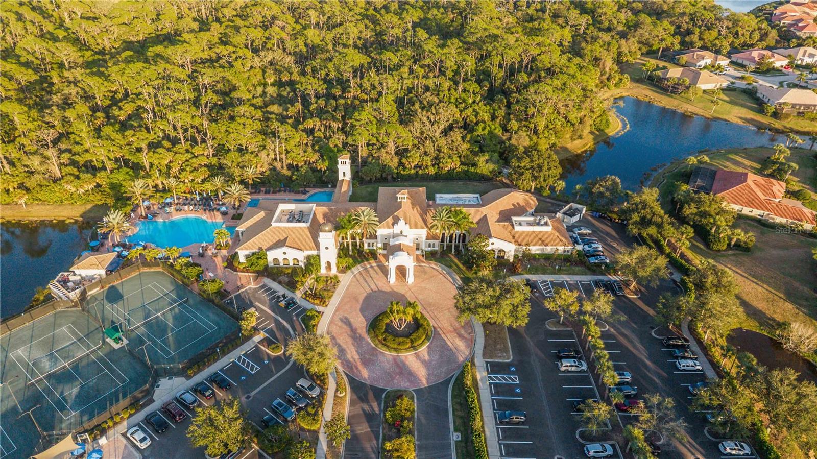 VENETIAN GOLF & RIV CLUB - Residential