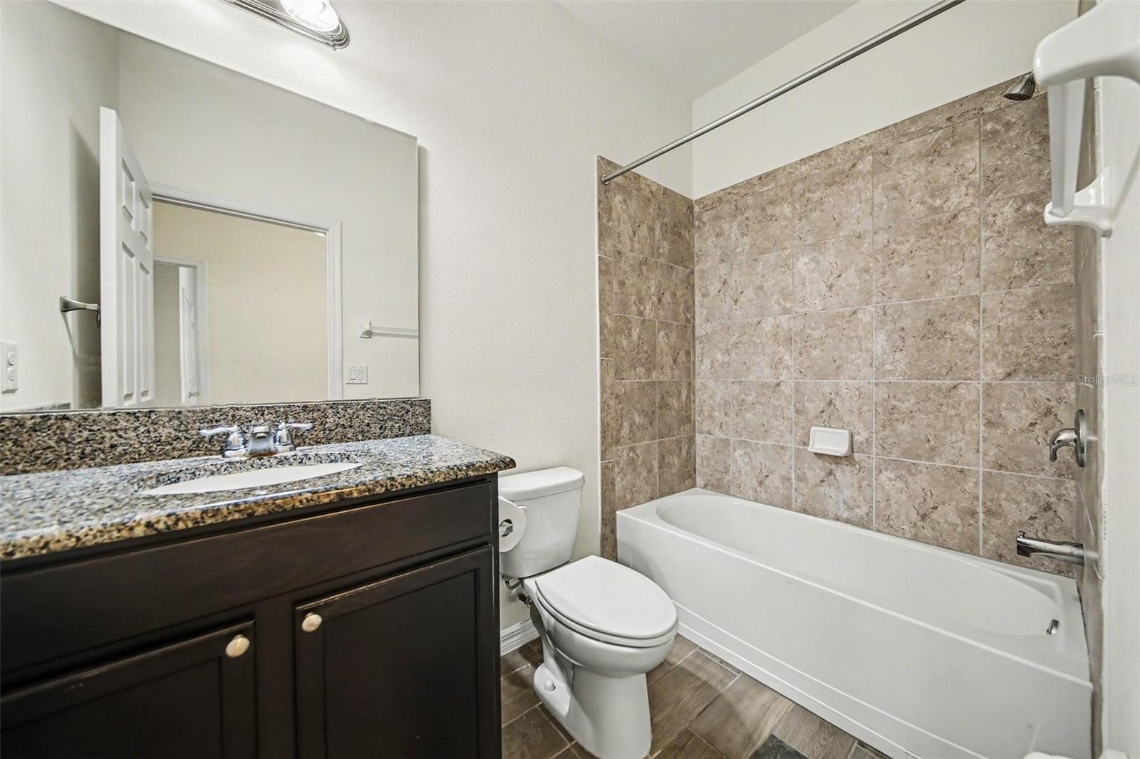 SUMMERLAKE PD PH 2C-2E - Residential