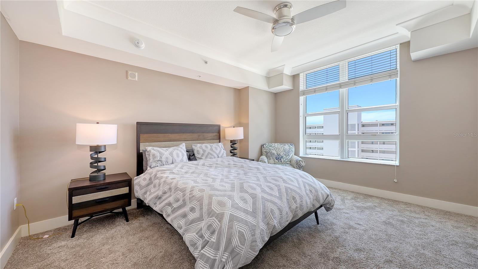 1350 MAIN RESIDENTIAL - Residential