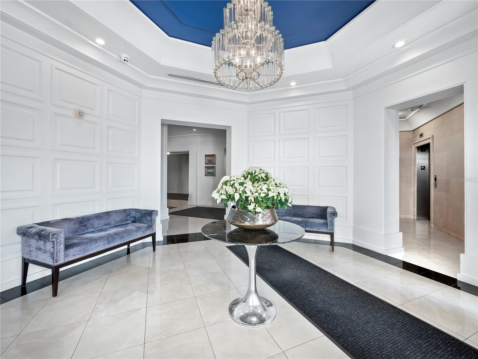 1350 MAIN STREET 712