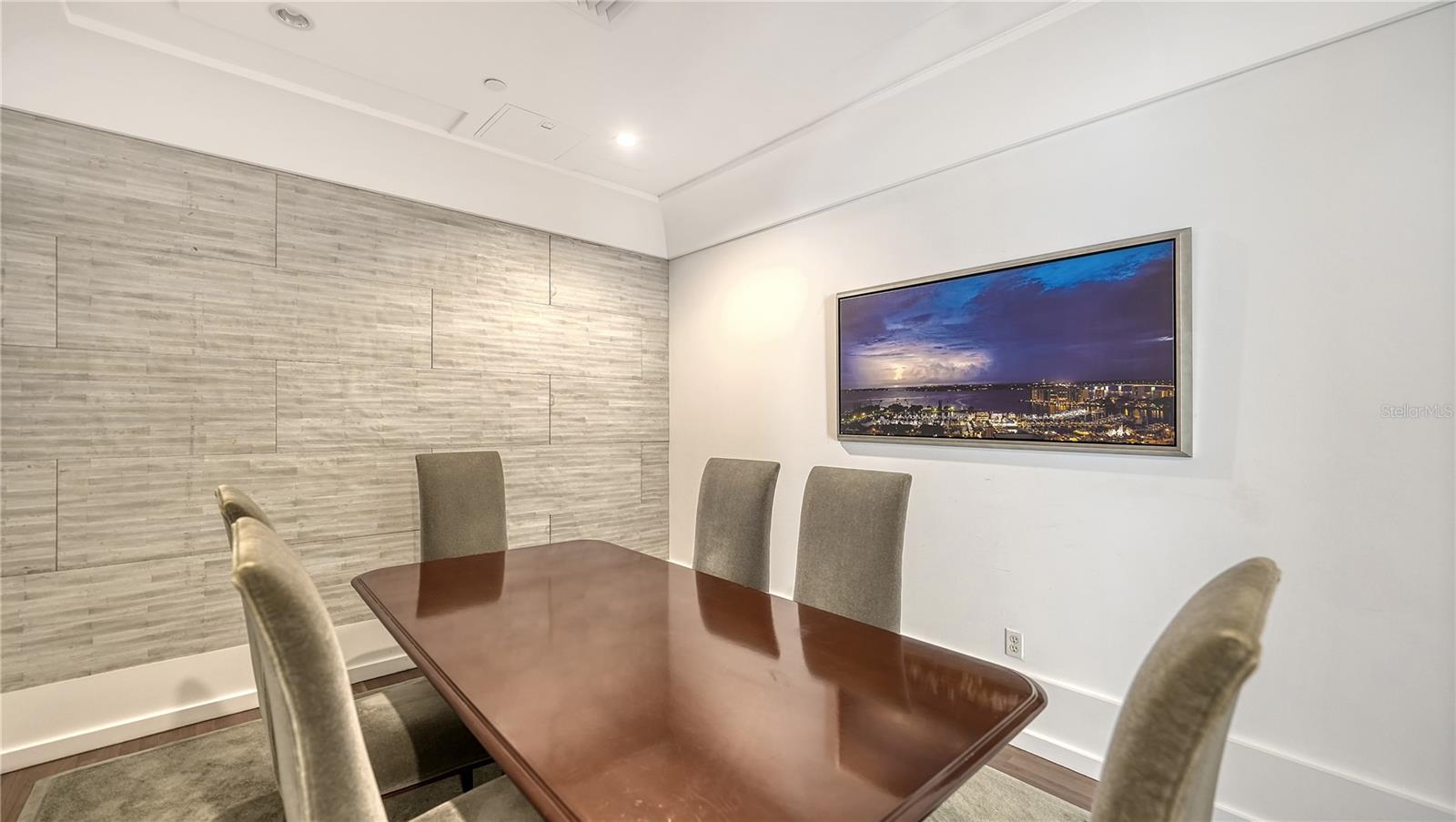 1350 MAIN RESIDENTIAL - Residential