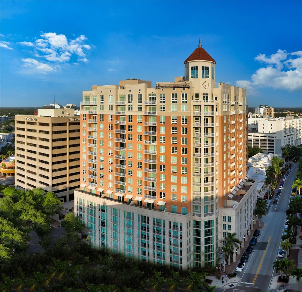 1350 MAIN RESIDENTIAL - Residential