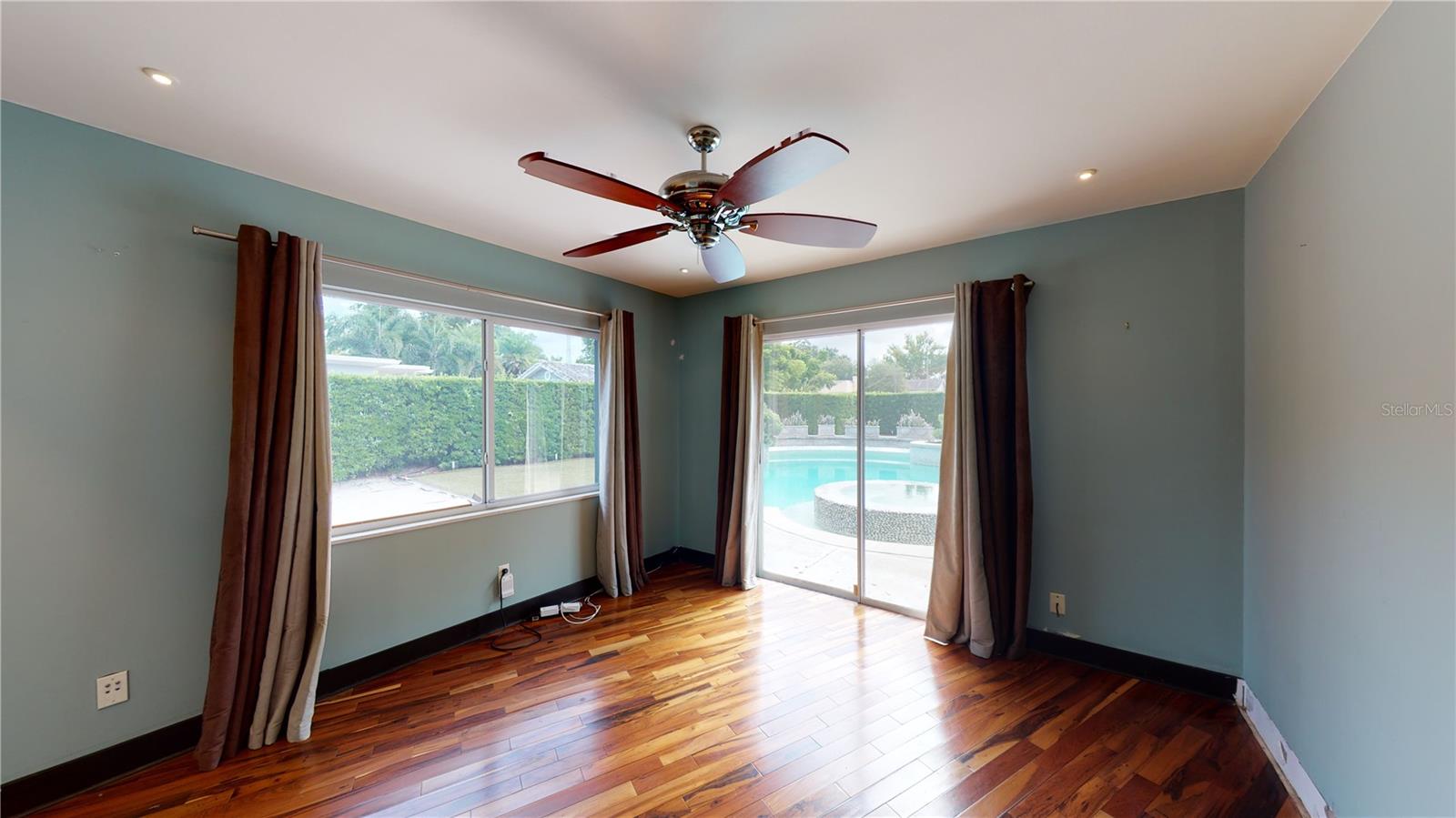 SOUTHERN PINES - Residential