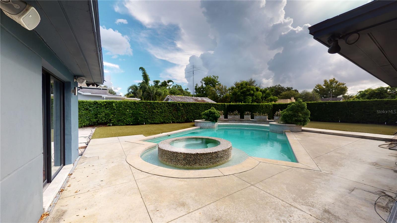 SOUTHERN PINES - Residential