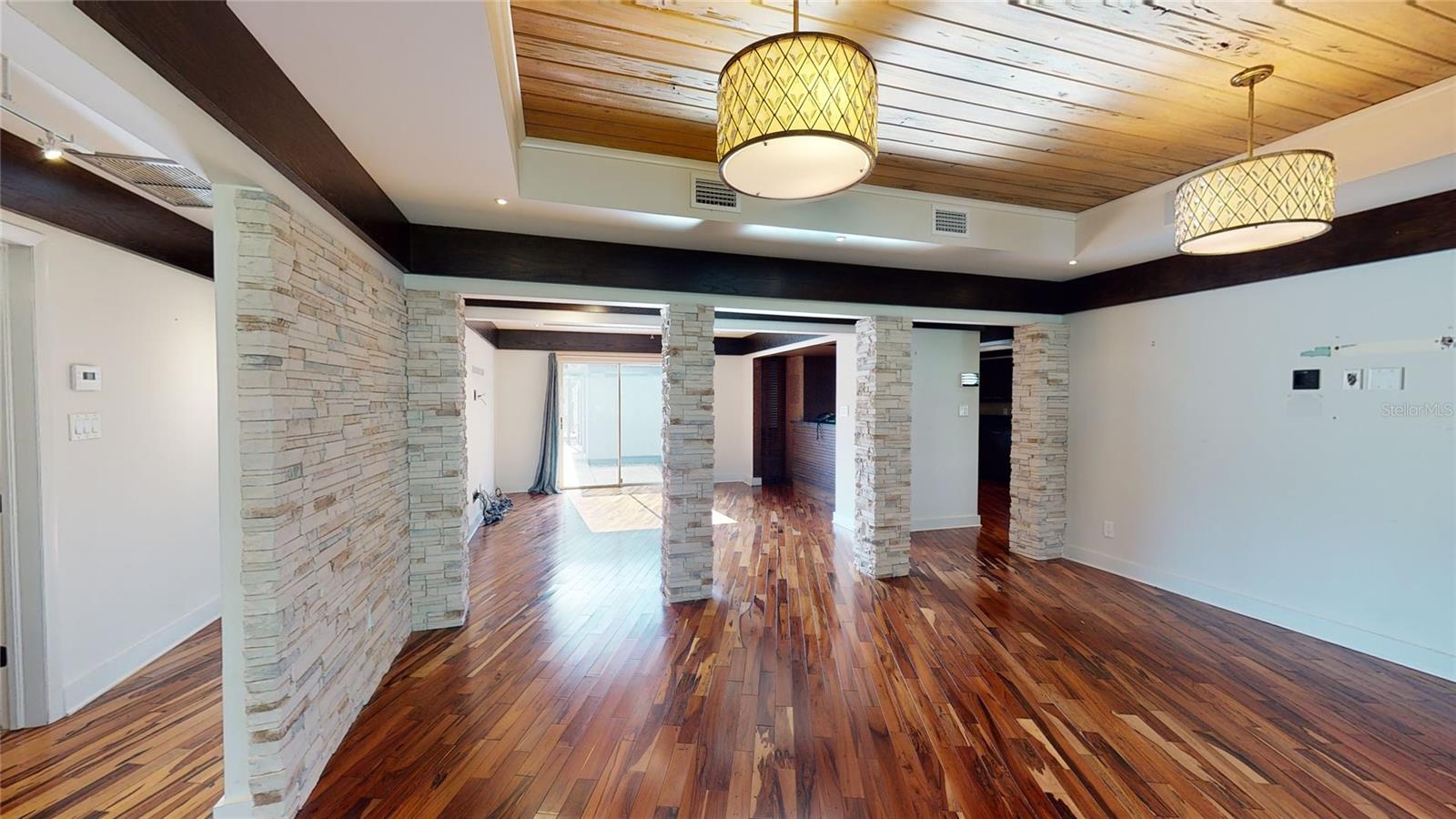 SOUTHERN PINES - Residential