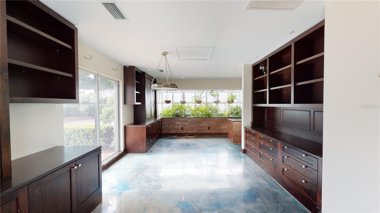 SOUTHERN PINES - Residential