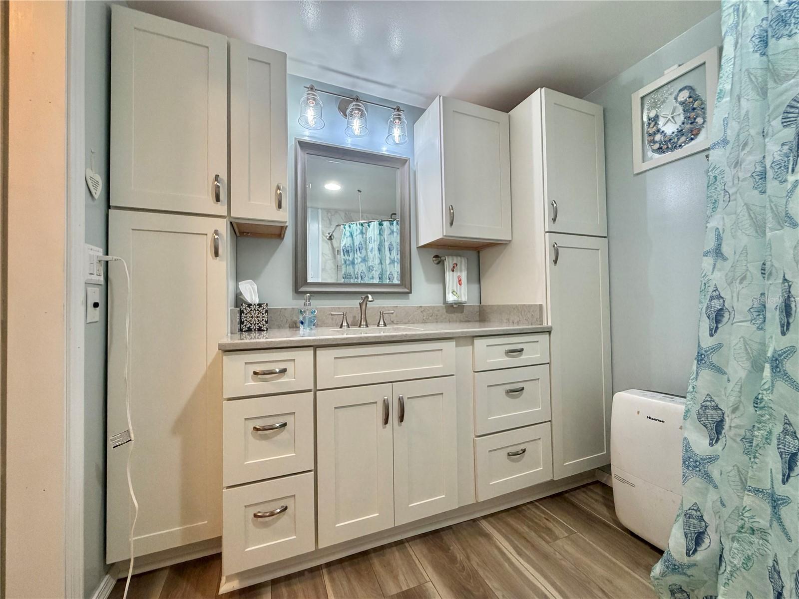 HAWTHORNE AT LEESBURG A COOP - Residential