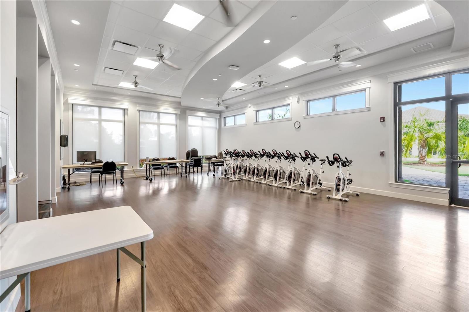 LAKEWOOD NATIONAL GOLF CLUB PH I - Residential