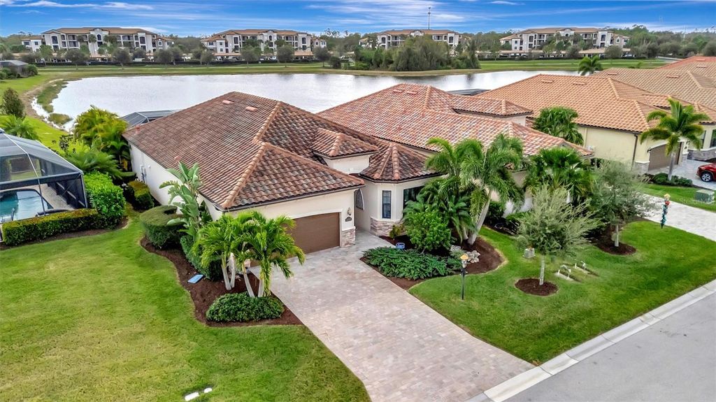 Photo of 16816 Bwana Place, Bradenton, FL 34211 (MLS # A4675920)