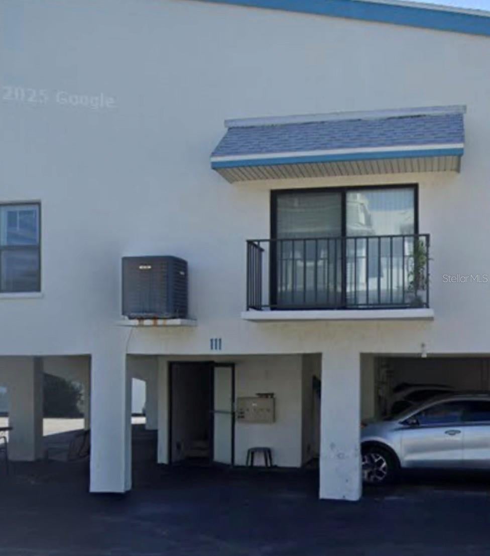 111 10TH STREET S 111