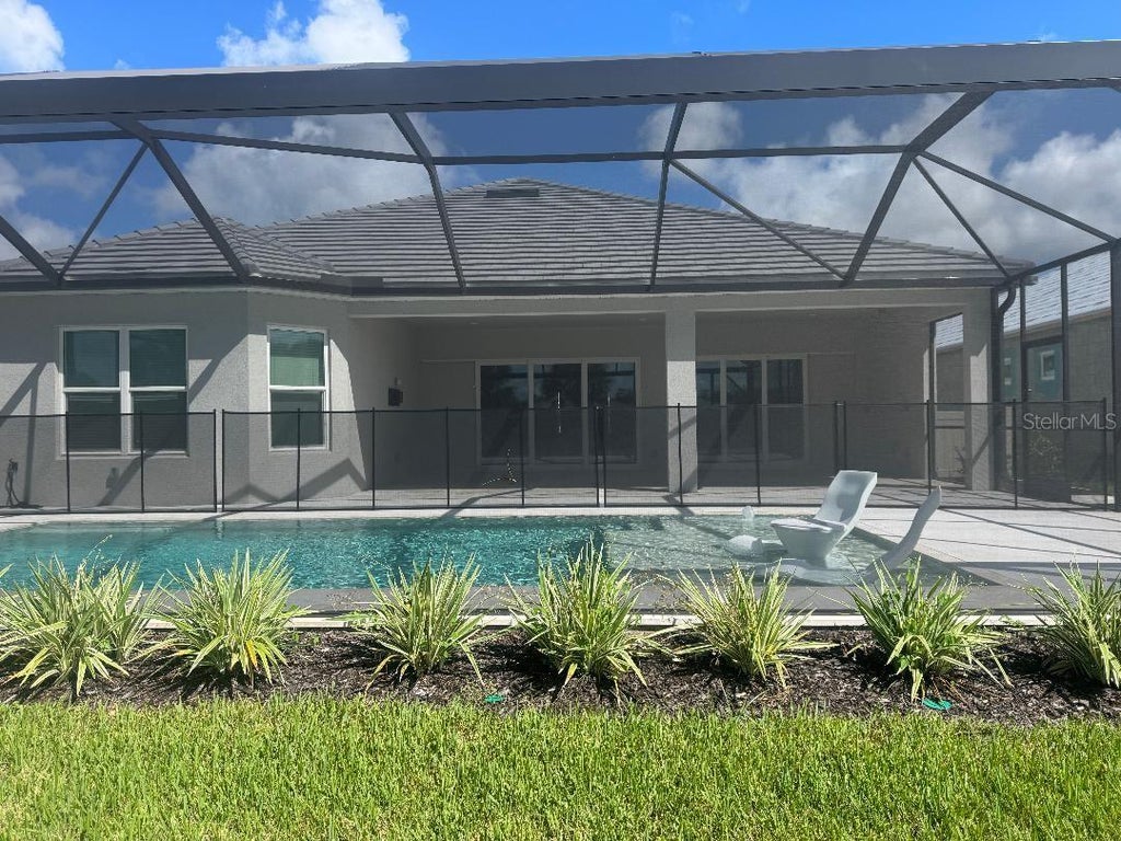 Photo of 15281 Contenta Loop, Lakewood Ranch, FL 34211 (MLS # A4707742)