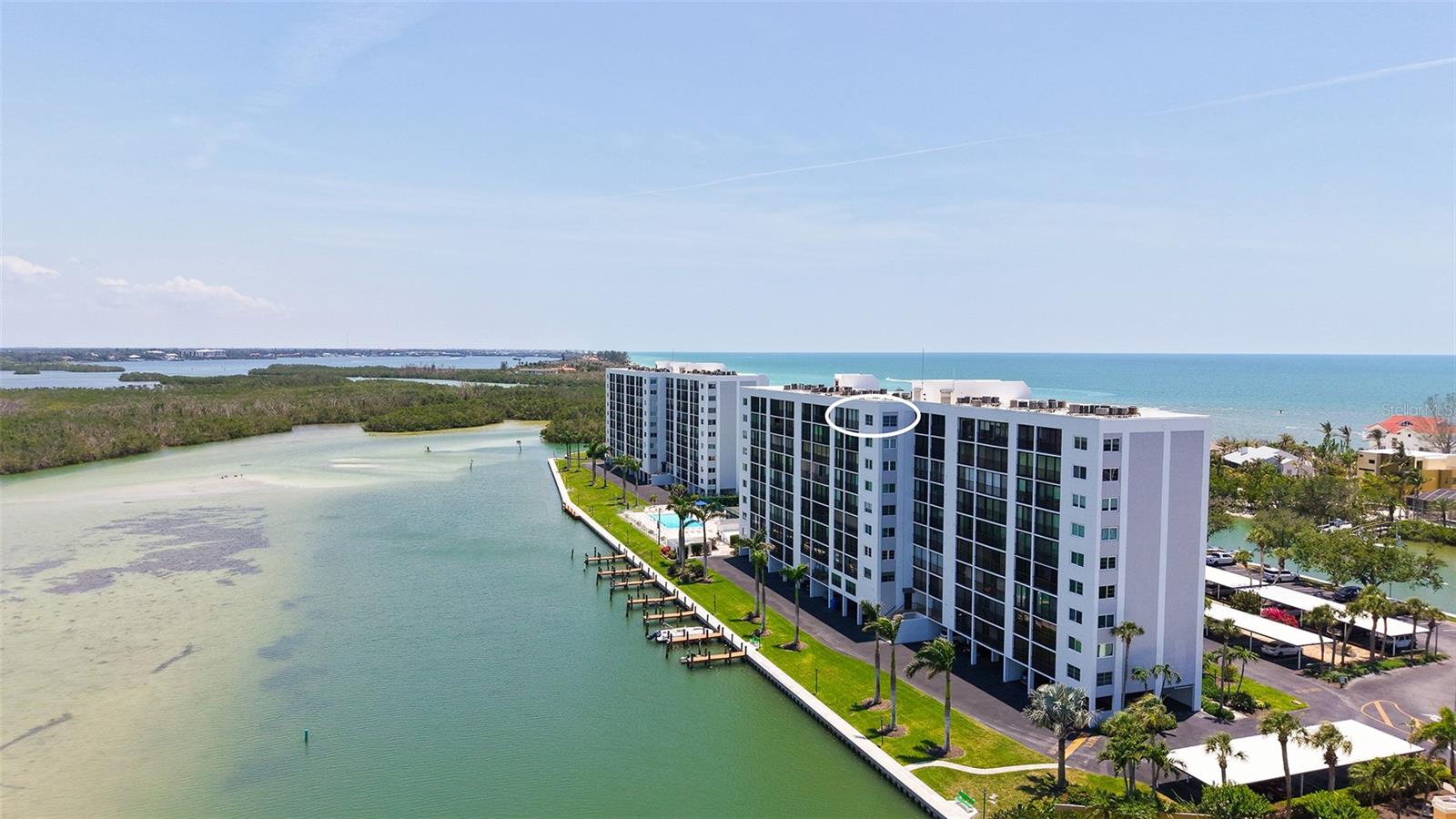 POINTE ON MIDNIGHT PASS - Residential