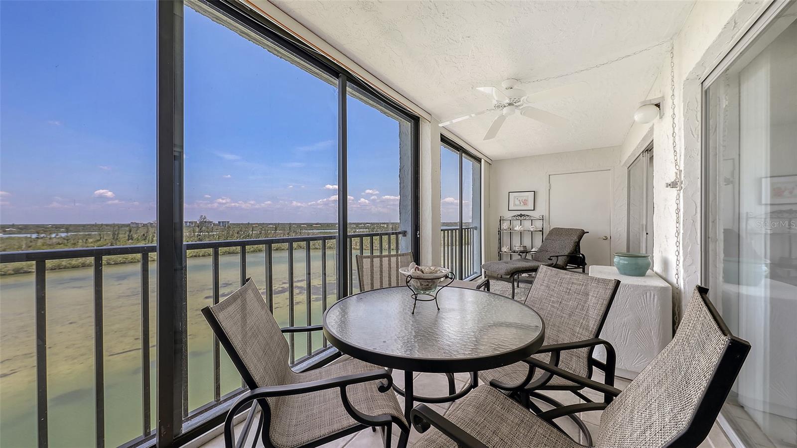 POINTE ON MIDNIGHT PASS - Residential