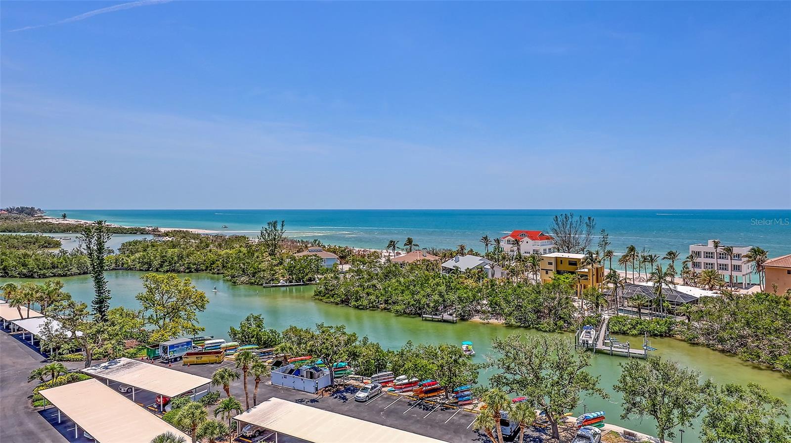 POINTE ON MIDNIGHT PASS - Residential