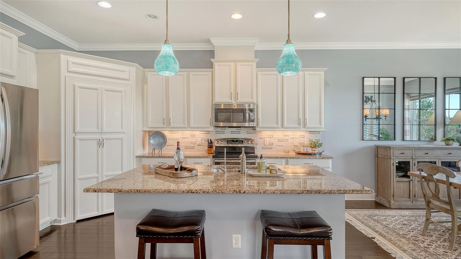 EDGEWATER WALK ON HARBOUR ISLE 5-36 - Residential