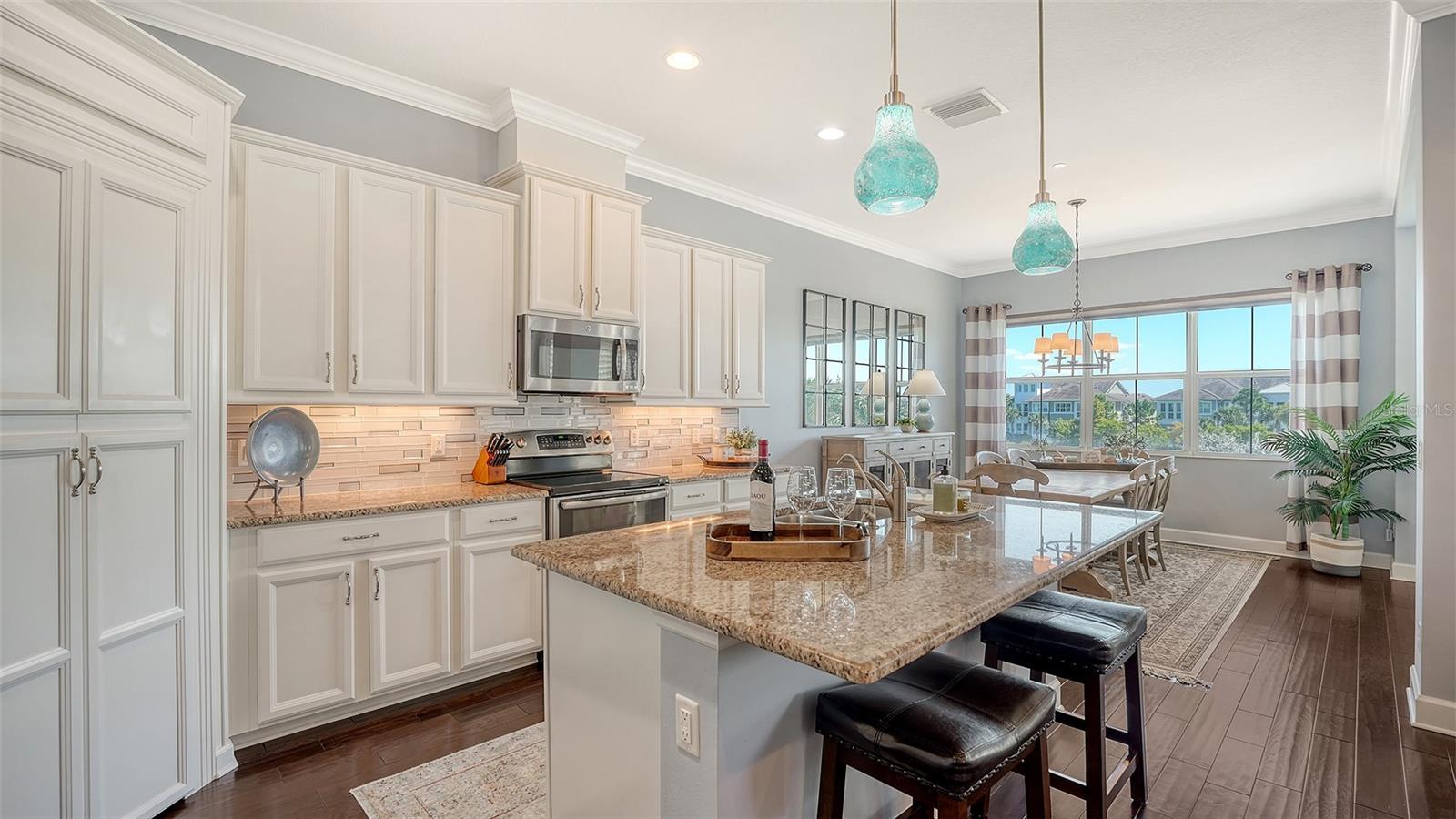 EDGEWATER WALK ON HARBOUR ISLE 5-36 - Residential