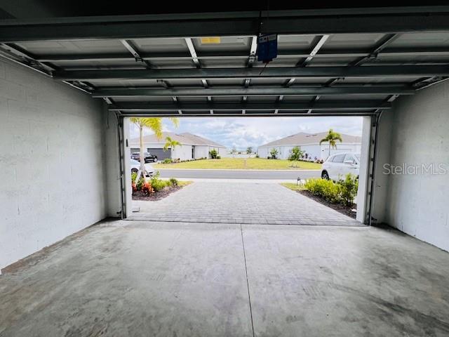 COCO BAY - Residential Lease