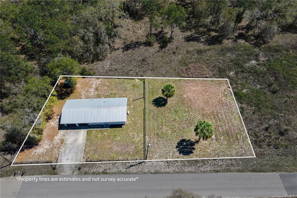 Photo of 19511 SE 110th Avenue, Inglis, FL 34449 (MLS # TB8484444)