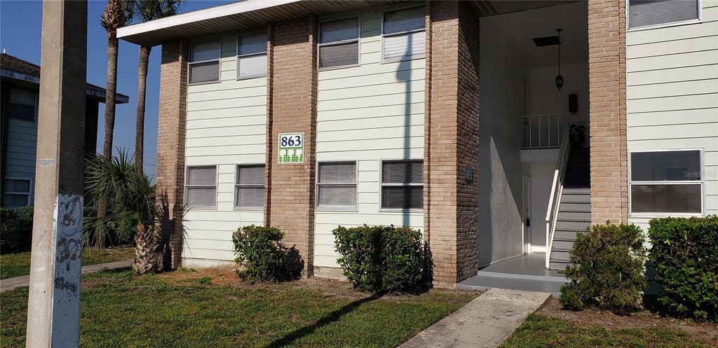 Photo of 863 Sky Lake Circle #A, Orlando, FL 32809 (MLS # O6442567)
