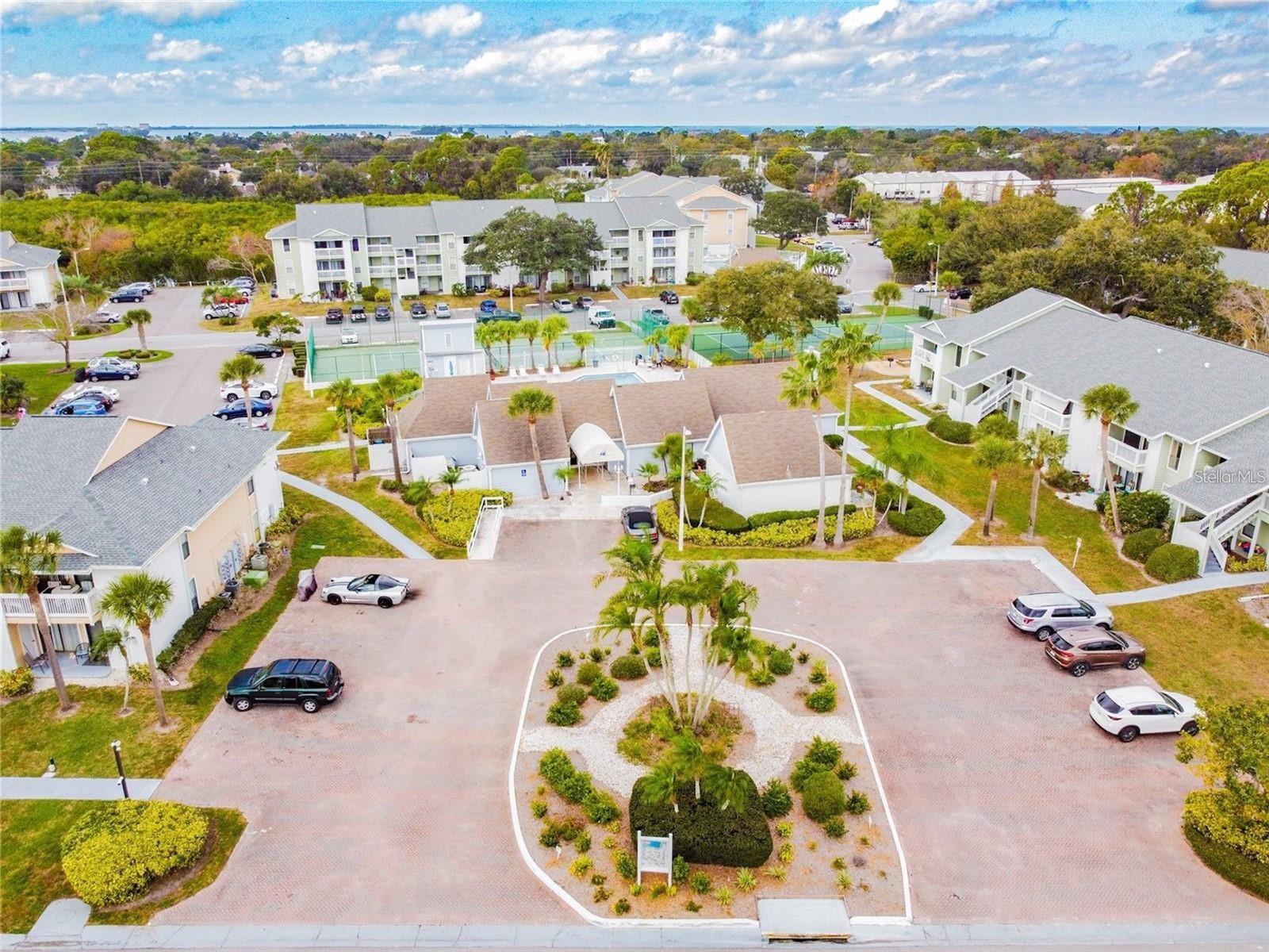 HARBOR CLUB CONDO - Residential