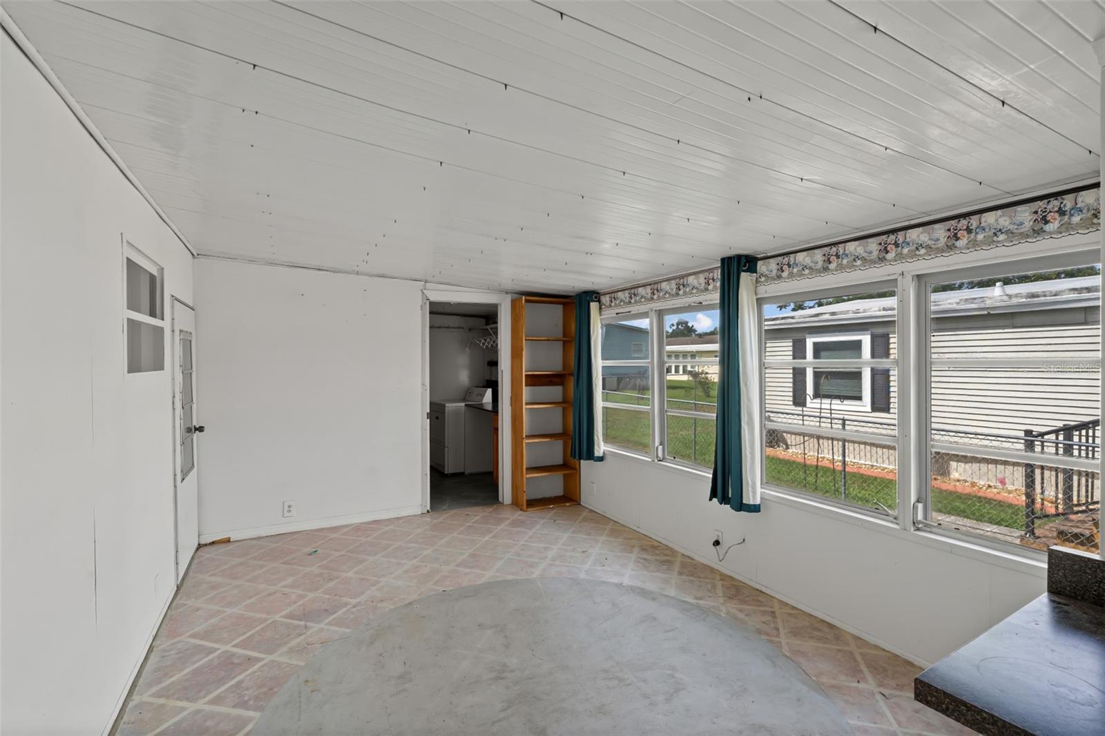 HIGH POINT MH SUB - Residential
