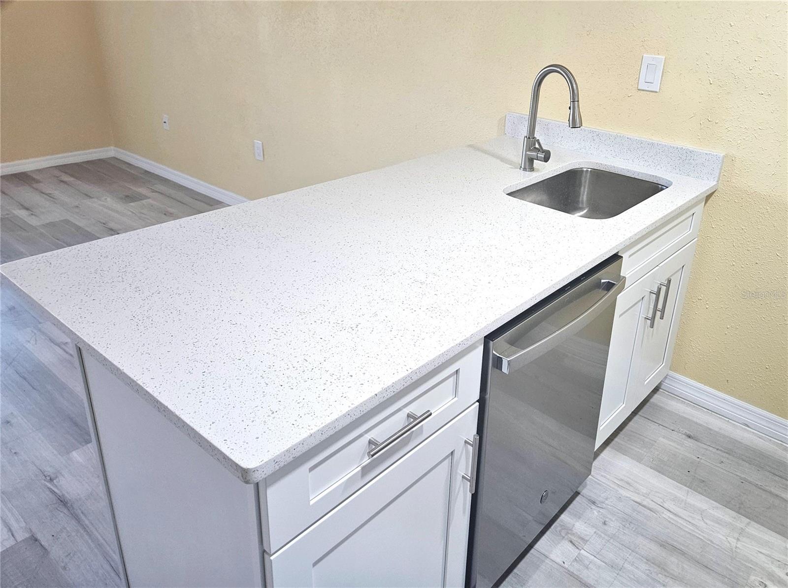 ST PETERSBURG BEACH REP - Residential Lease