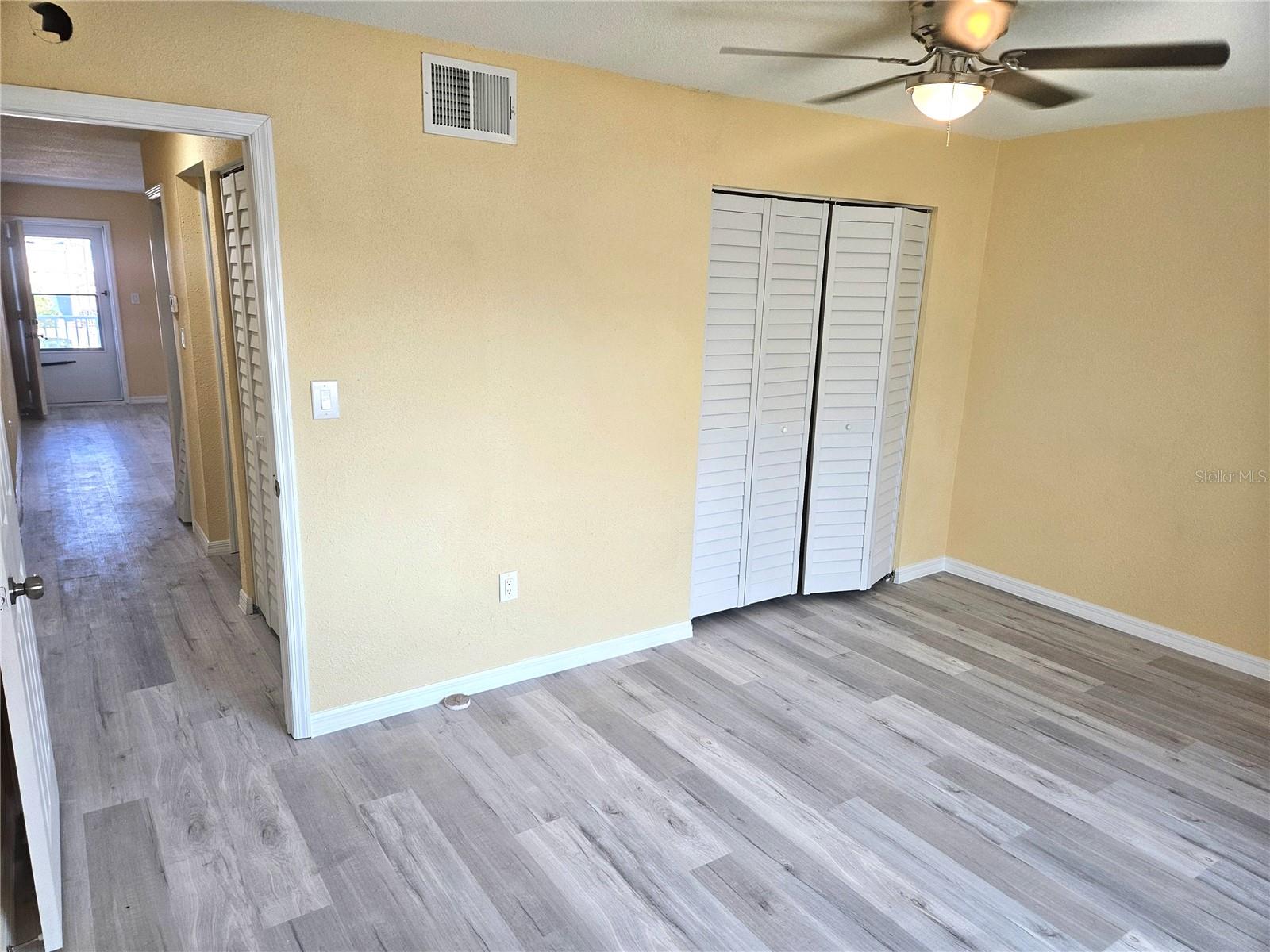 ST PETERSBURG BEACH REP - Residential Lease