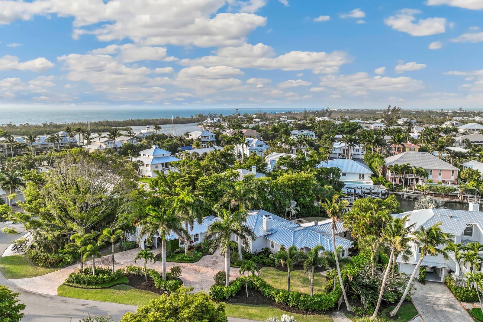 HARBOR DRIVE WATERWAYS - Residential