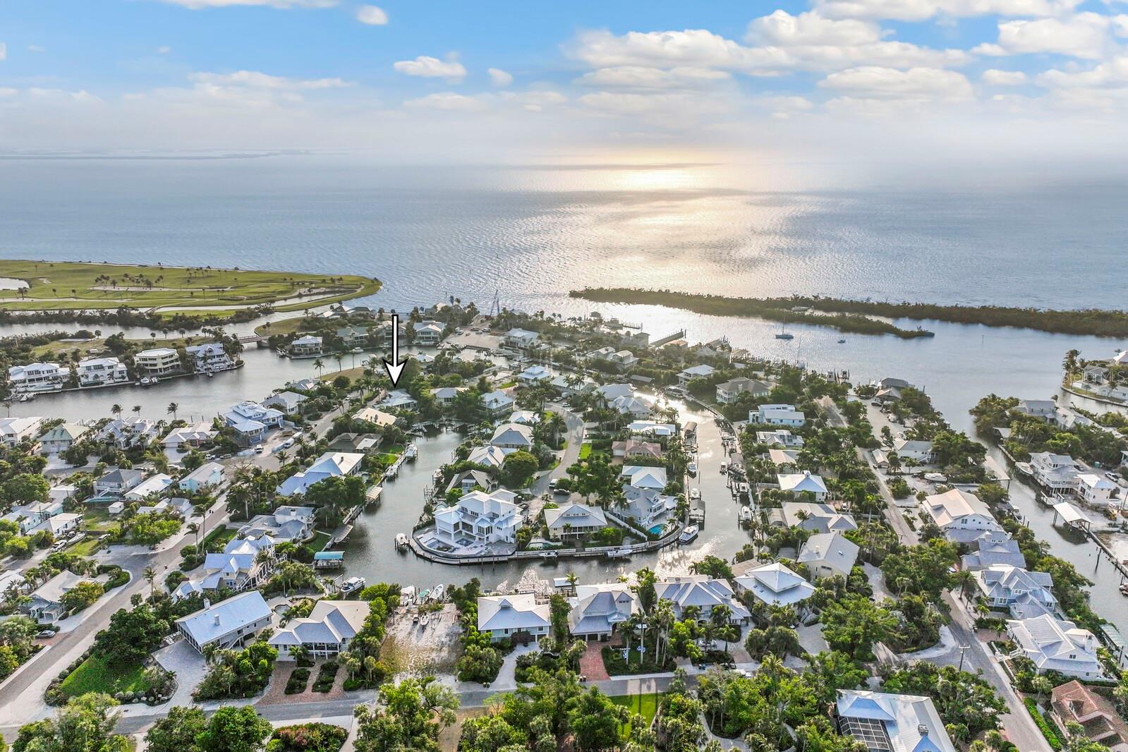 HARBOR DRIVE WATERWAYS - Residential