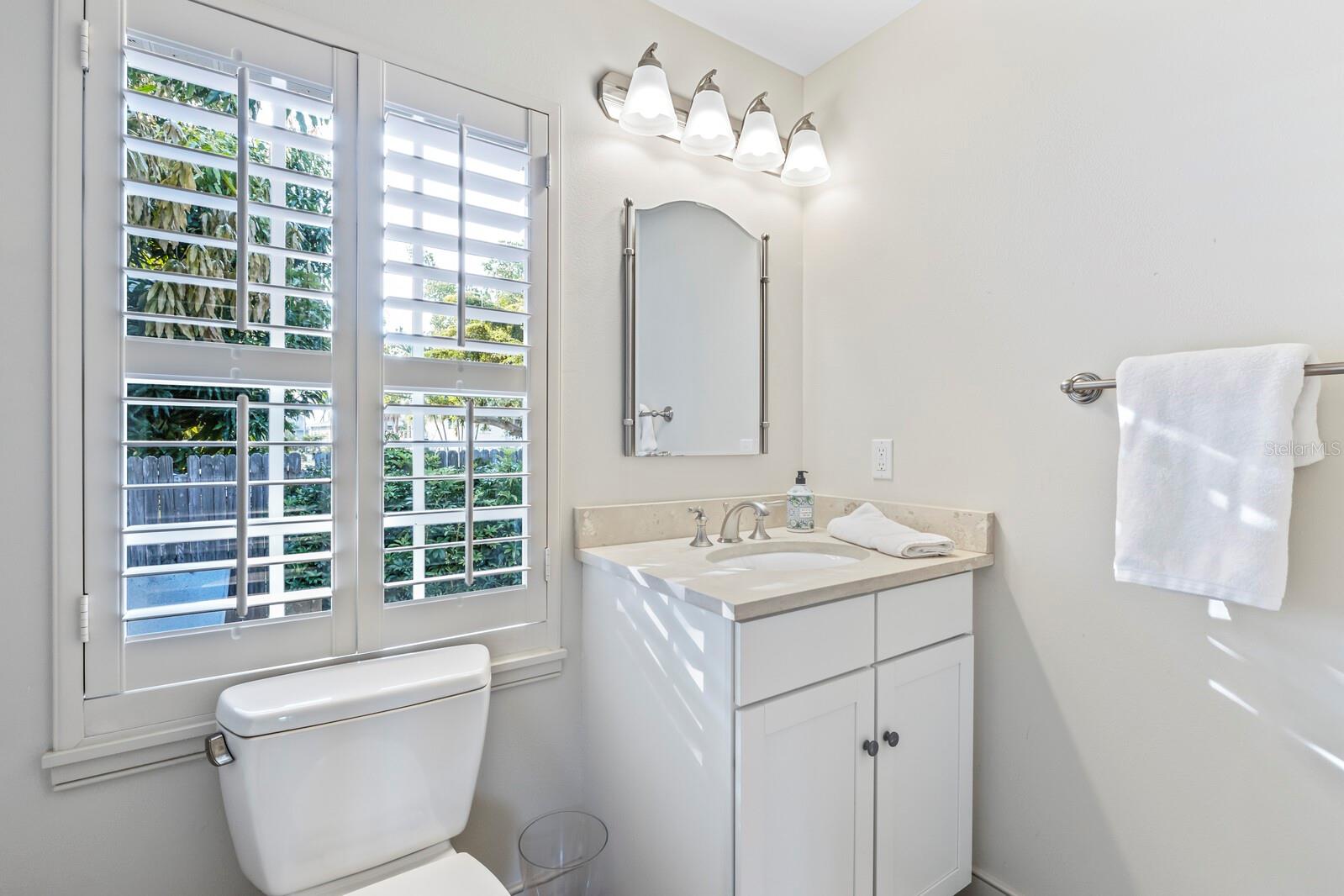 HARBOR DRIVE WATERWAYS - Residential