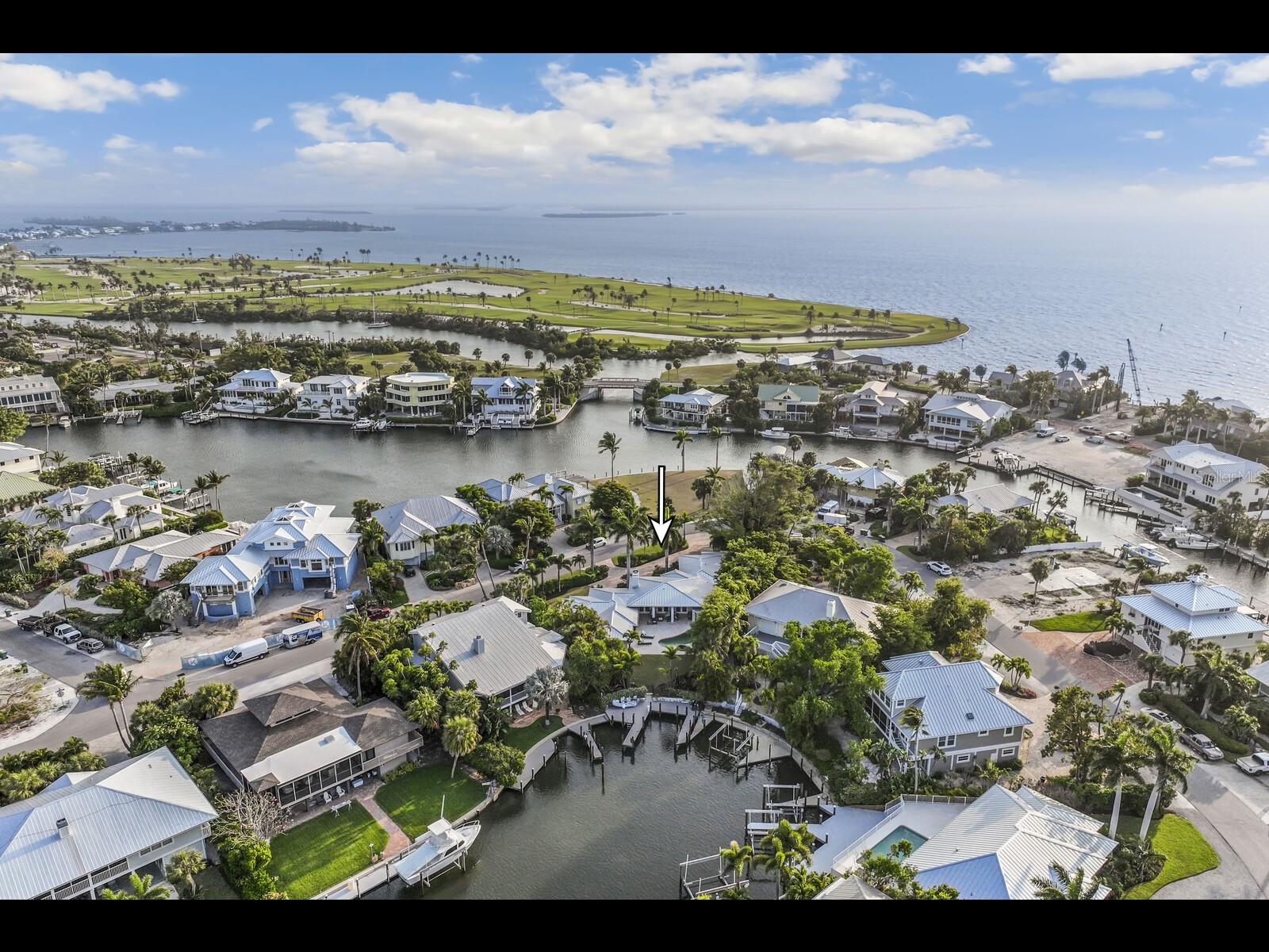 HARBOR DRIVE WATERWAYS - Residential