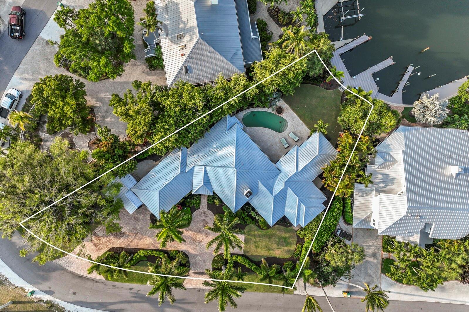 HARBOR DRIVE WATERWAYS - Residential