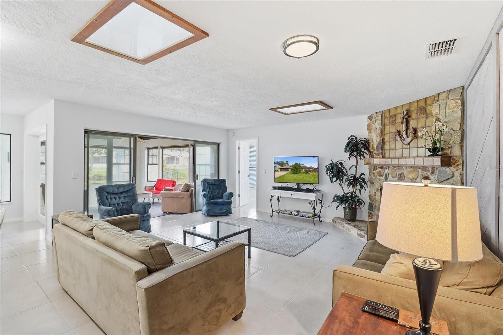 RIVERHAVEN VILLAGE - Residential