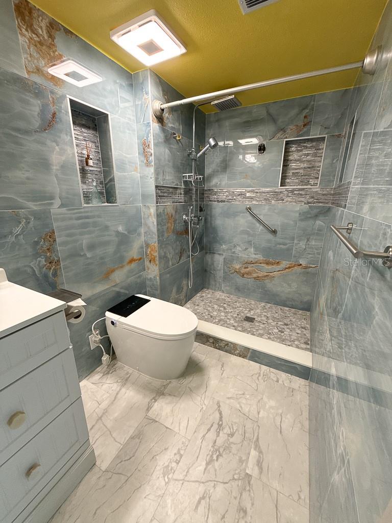 WINDING WOOD CONDO - Residential