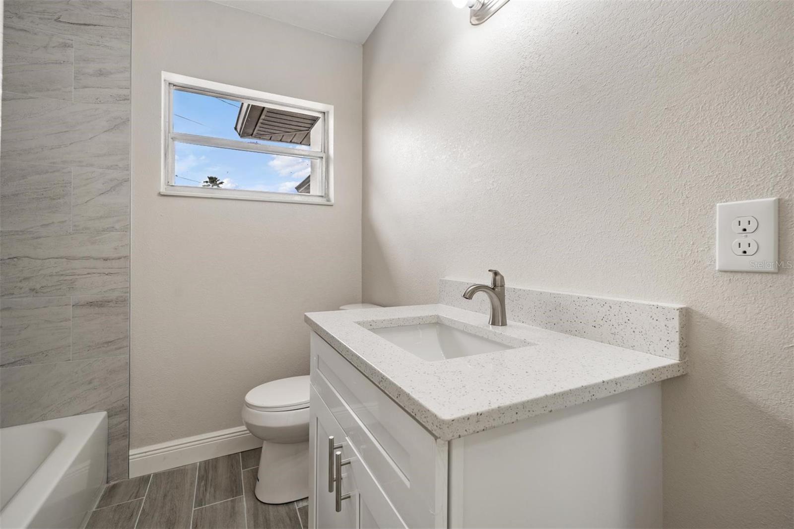 GULF SHORES 3RD ADD REP - Residential Income