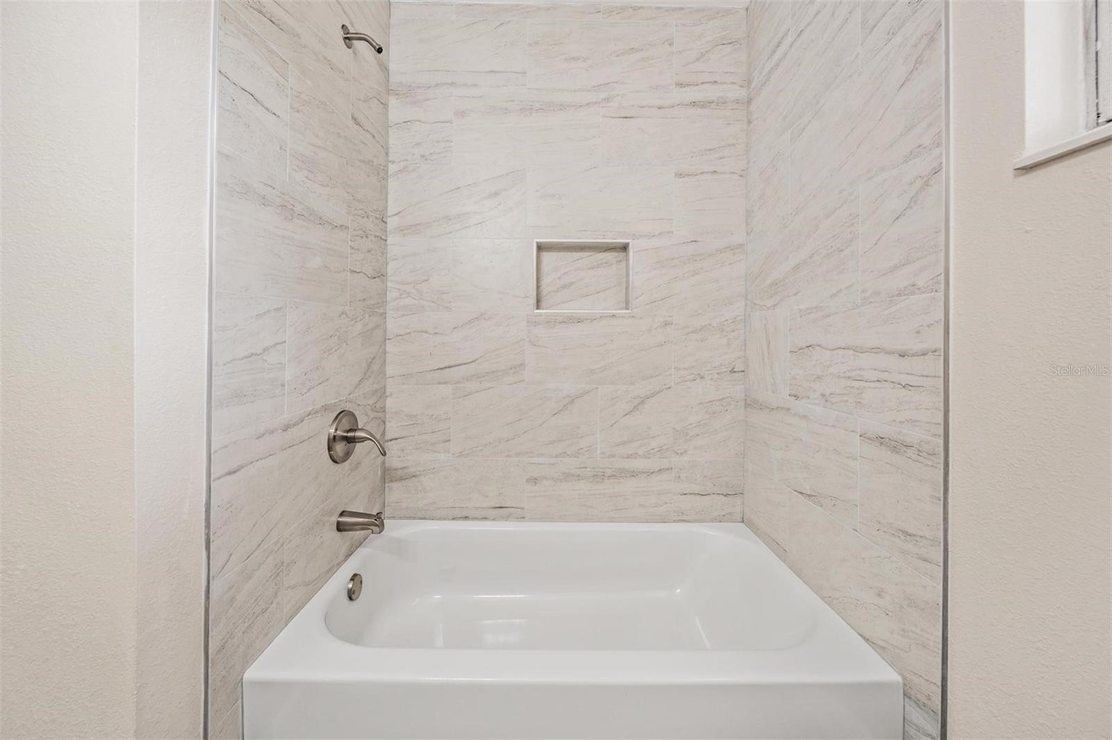 GULF SHORES 3RD ADD REP - Residential Income