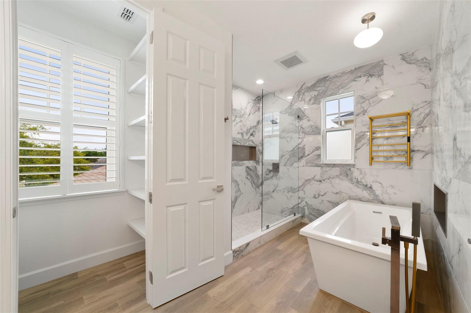 CELEBRATION - Residential