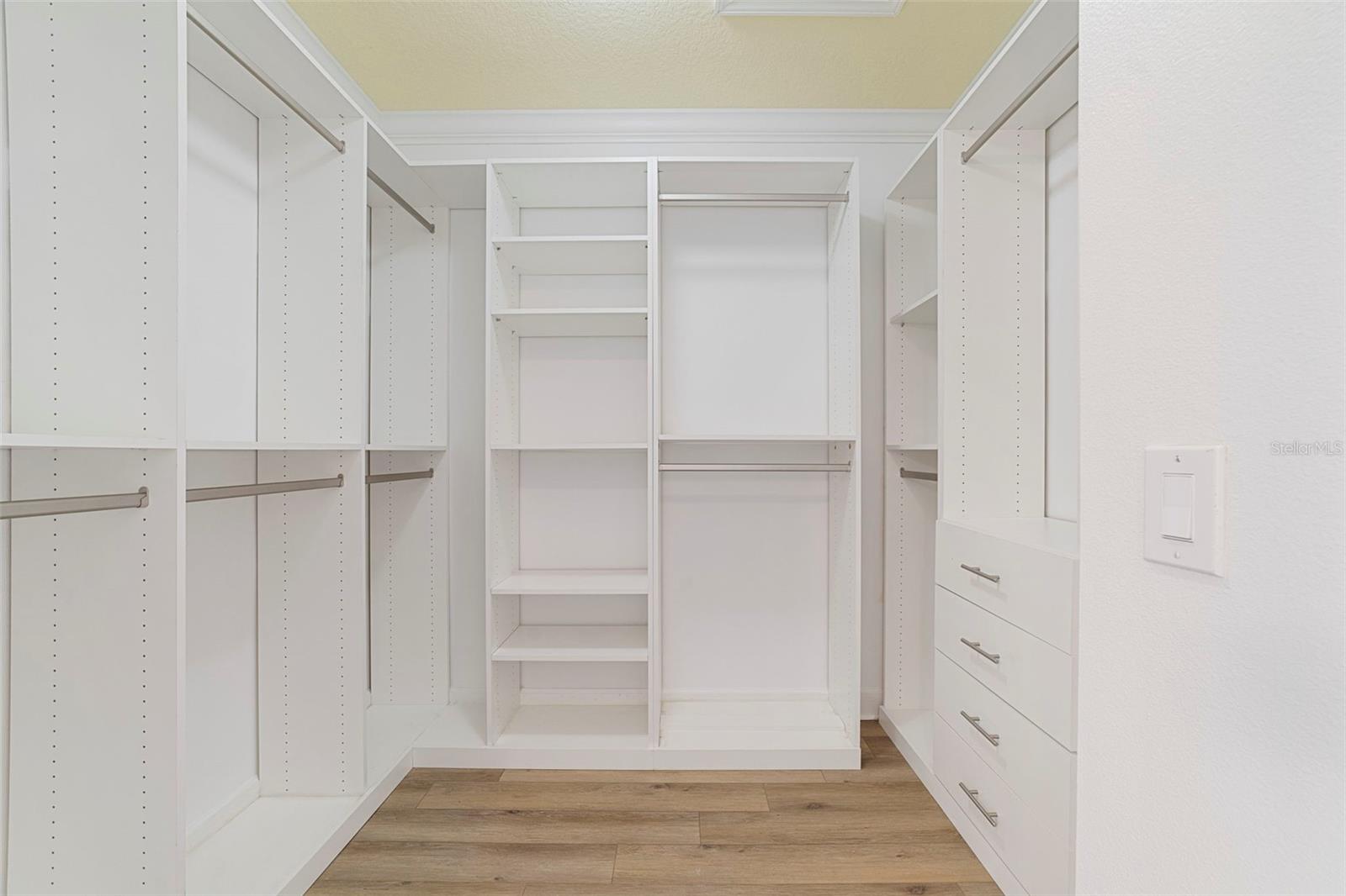 CELEBRATION - Residential