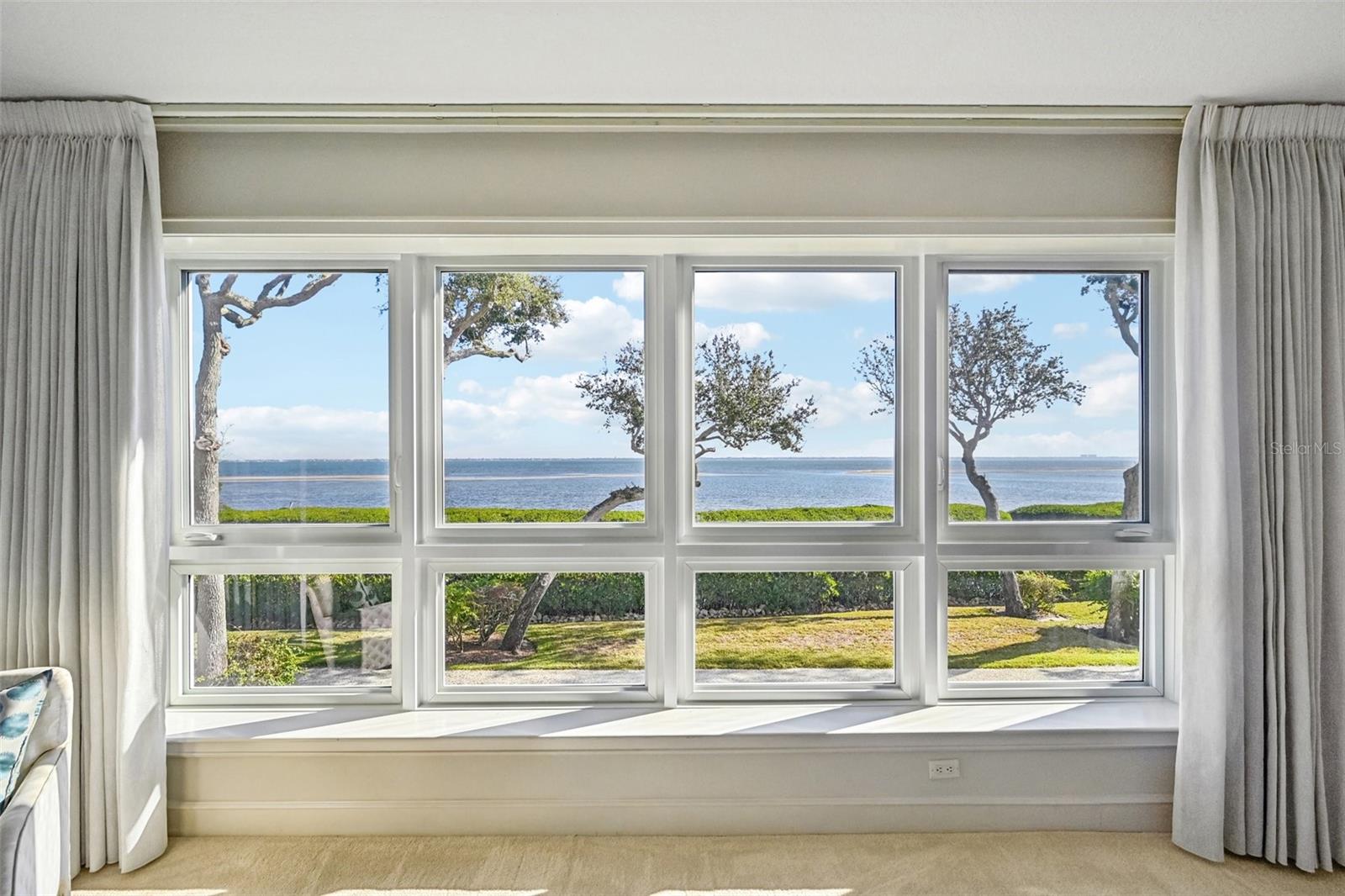 MARINA BAY - Residential