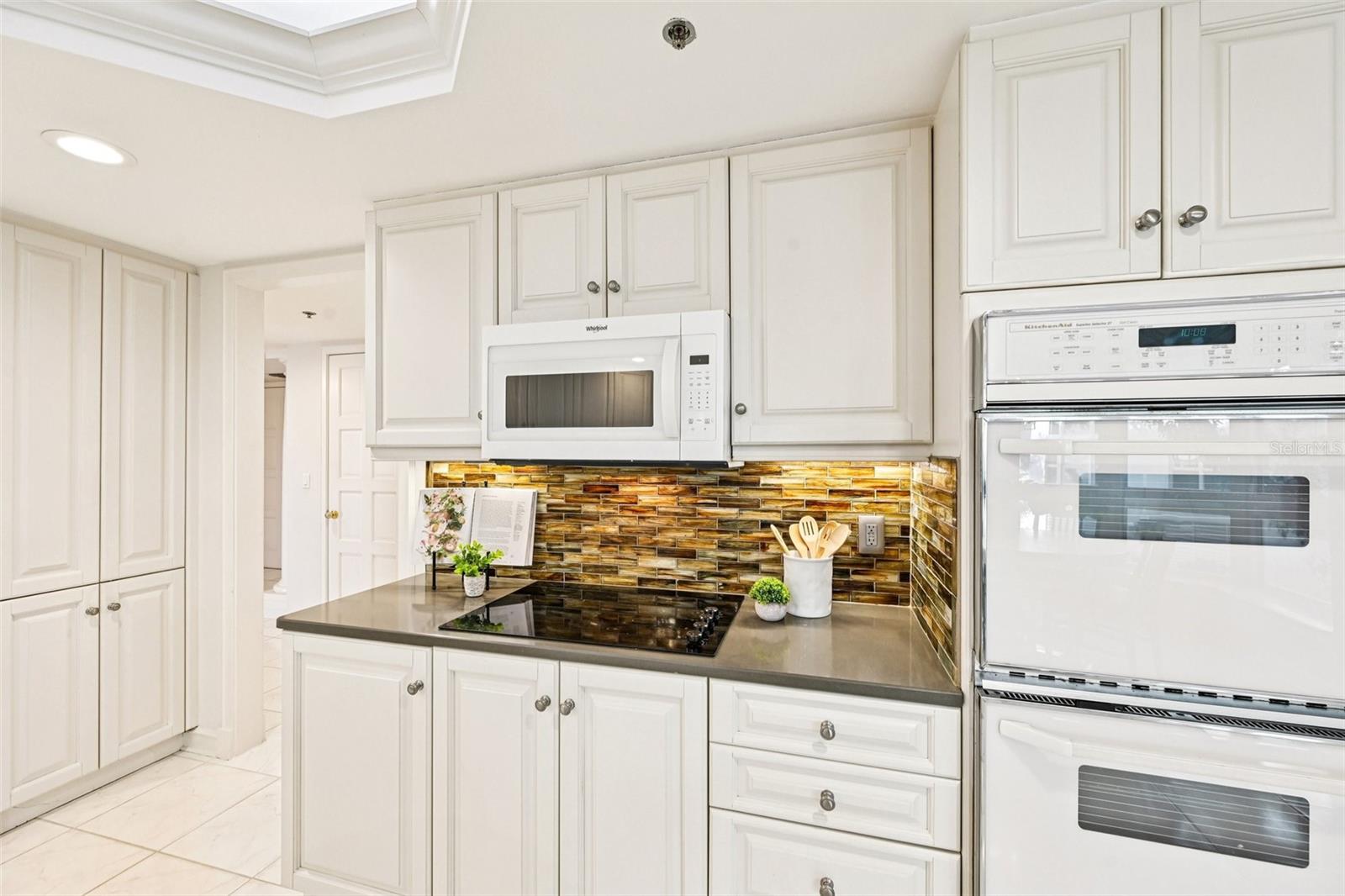 MARINA BAY - Residential