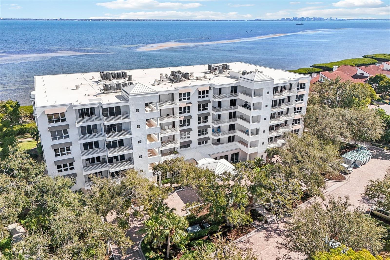 MARINA BAY - Residential