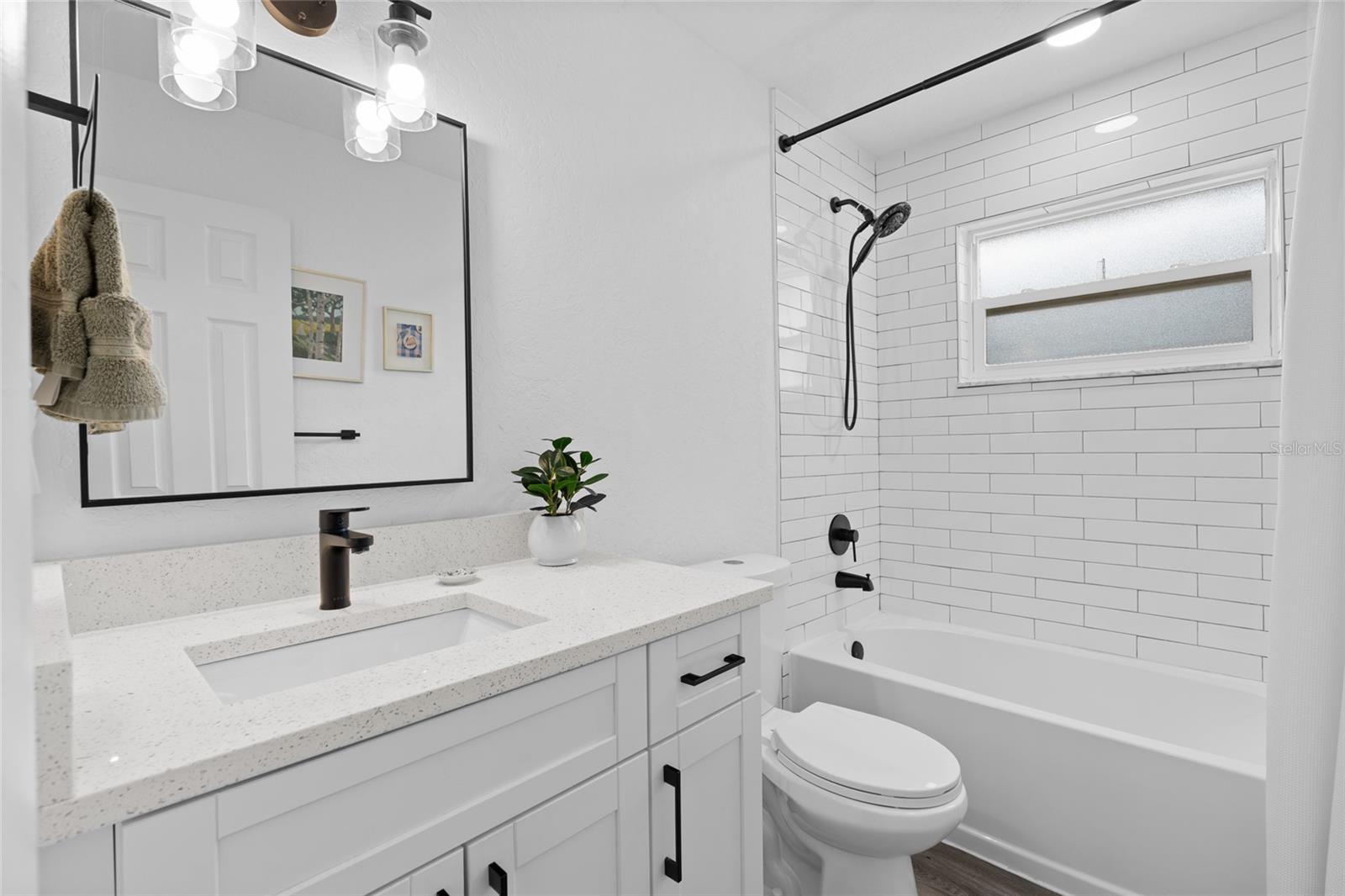 SUNSHINE ESTATES - Residential