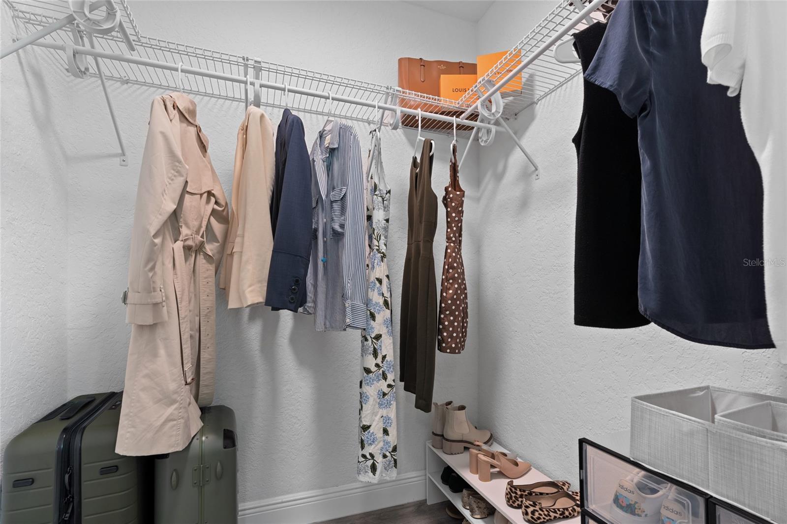 SUNSHINE ESTATES - Residential