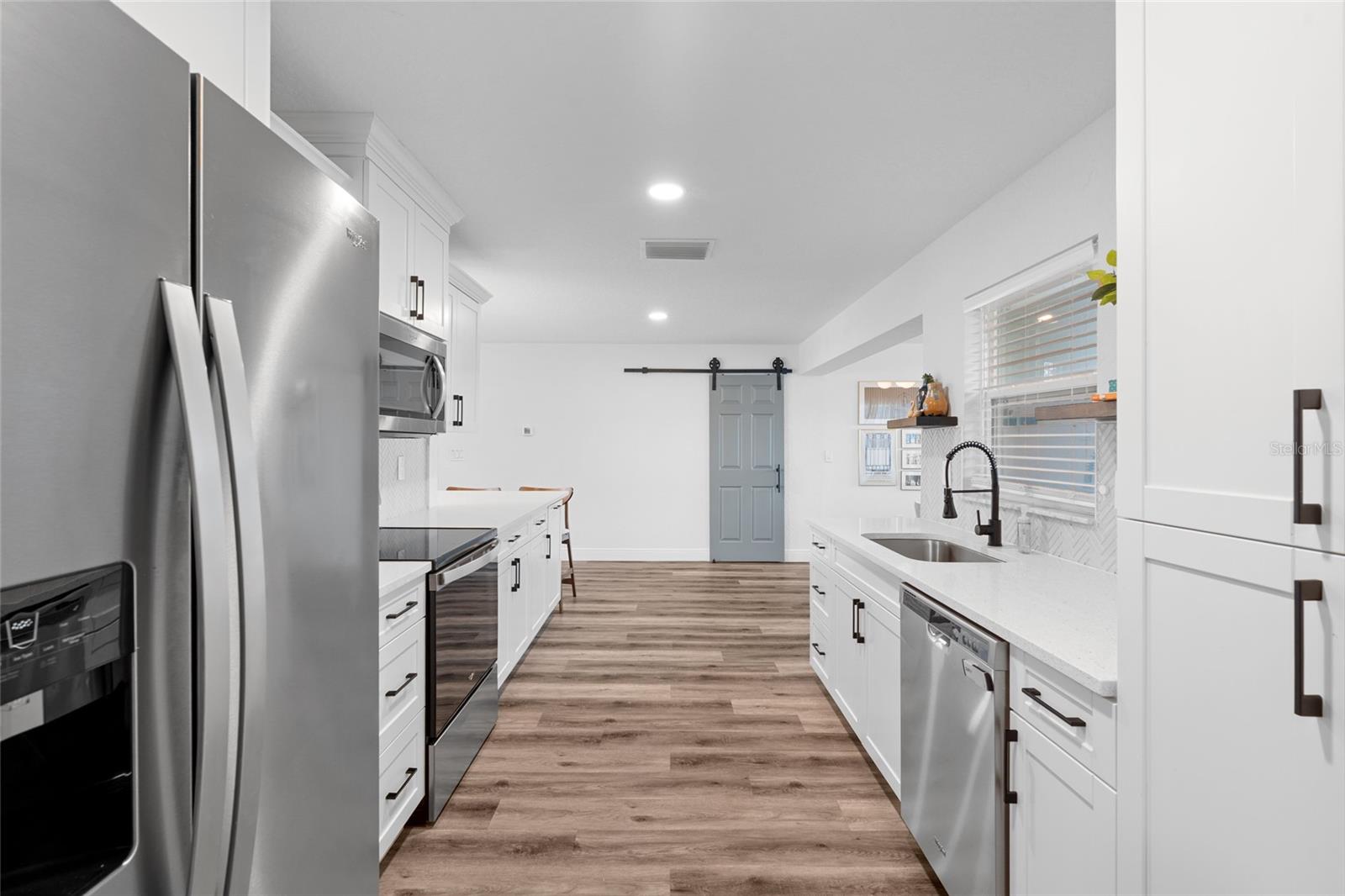 SUNSHINE ESTATES - Residential