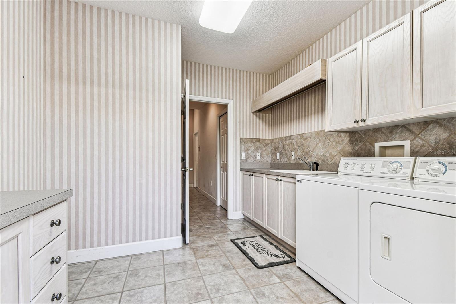 MYRTLE POINT PH 1 - Residential