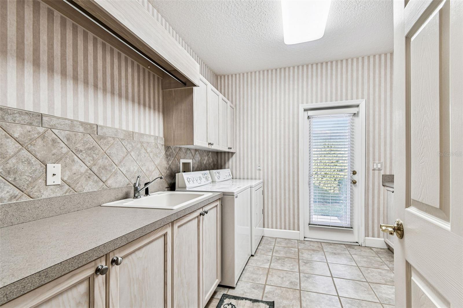 MYRTLE POINT PH 1 - Residential