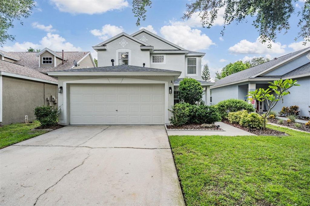 Photo of 6124 Skylarkcrest Drive, Lithia, FL 33547 (MLS # TB8403215)