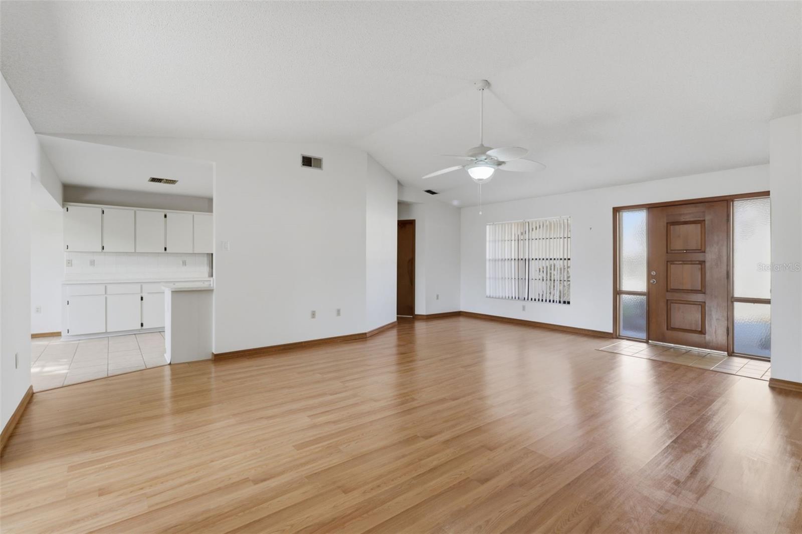 SHADOW LAKES - Residential